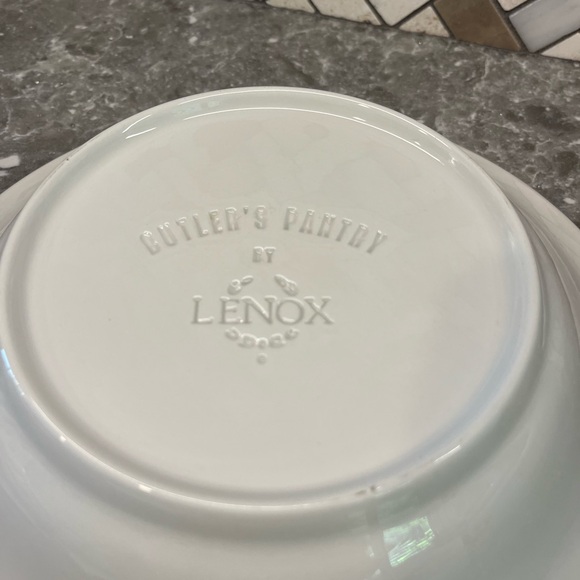 Set of 2 Lenox Butler’s Pantry pasta bowls - Picture 6 of 6